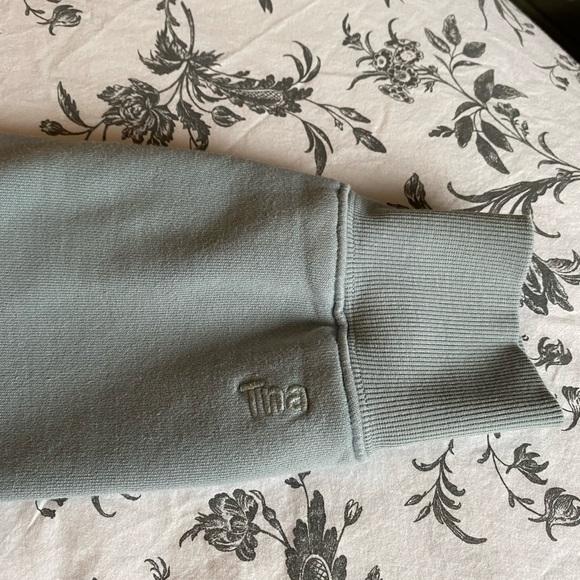 TNA Mock Neck Sweater - Picture 4 of 4